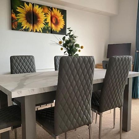 Beautiful 2 Bedroom Flat Overlooking Golf Course Carnoustie Luaran gambar