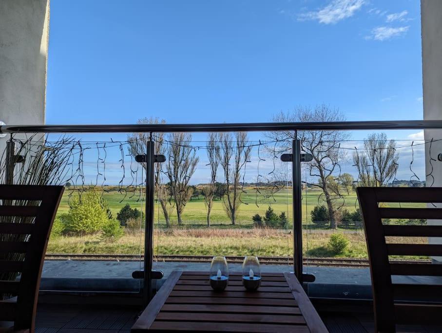 Beautiful 2 Bedroom Flat Overlooking Golf Course Carnoustie Luaran gambar